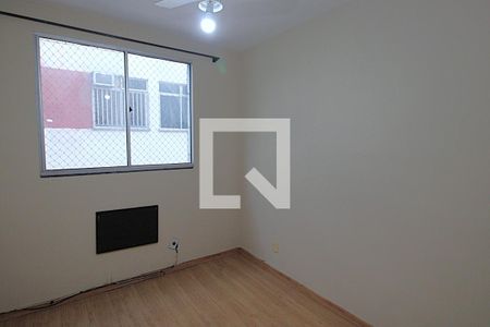 Quarto 2 de apartamento para alugar com 2 quartos, 55m² em Cascadura, Rio de Janeiro