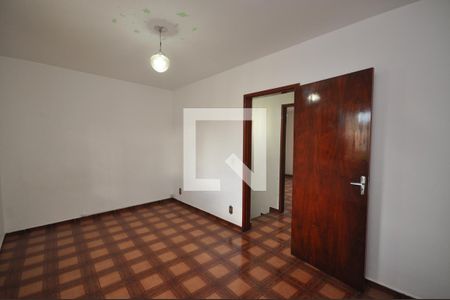 Quarto 2 de casa para alugar com 2 quartos, 120m² em Vila Medeiros, São Paulo