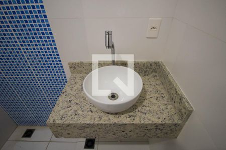 Lavabo de casa à venda com 3 quartos, 120m² em Vila Santa Clara, São Paulo