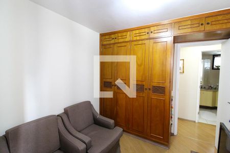 Quarto 1 de apartamento para alugar com 3 quartos, 80m² em Vila Olímpia, São Paulo