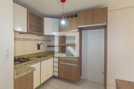 Sala/Cozinha de casa de condomínio à venda com 2 quartos, 72m² em Niterói, Canoas