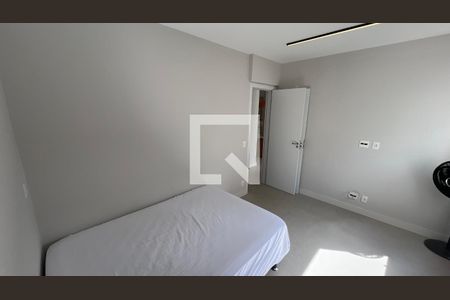 Quarto  de apartamento à venda com 2 quartos, 94m² em Jardim Paulista, São Paulo