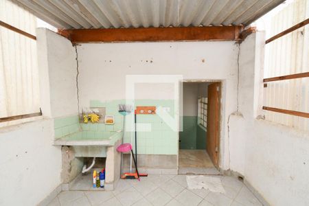 Casa à venda com 276m², 3 quartos e 2 vagas Casa à venda com 276m², 3 quartos e 2 vagasÁrea de Serviço