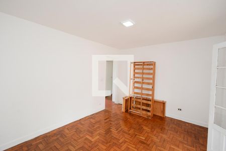 Casa à venda com 276m², 3 quartos e 2 vagas Casa à venda com 276m², 3 quartos e 2 vagasQuarto 2