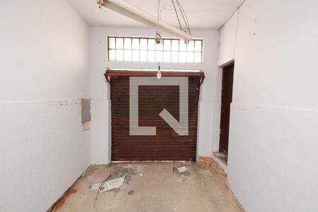 Casa à venda com 276m², 3 quartos e 2 vagas Casa à venda com 276m², 3 quartos e 2 vagasGaragem