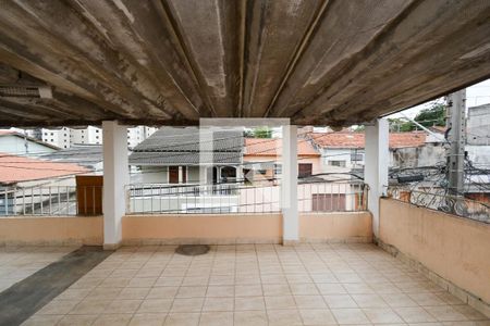 Casa à venda com 276m², 3 quartos e 2 vagas Casa à venda com 276m², 3 quartos e 2 vagasTerraço