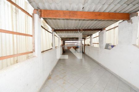 Casa à venda com 276m², 3 quartos e 2 vagas Casa à venda com 276m², 3 quartos e 2 vagasQuintal