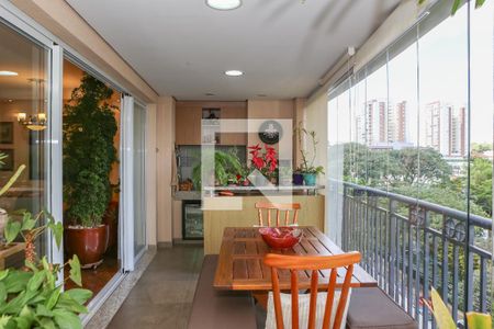 Varanda Gourmet de apartamento à venda com 3 quartos, 153m² em Vila Romana, São Paulo