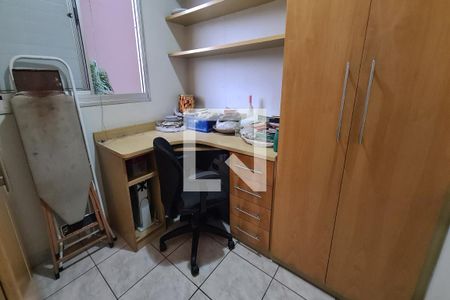 Quarto 1 de apartamento para alugar com 3 quartos, 56m² em Jardim Santa Teresinha, São Paulo