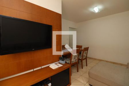 Sala de apartamento à venda com 2 quartos, 67m² em Sumaré, São Paulo