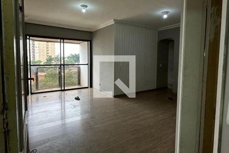 Sala de apartamento para alugar com 3 quartos, 74m² em Vila Prudente, São Paulo