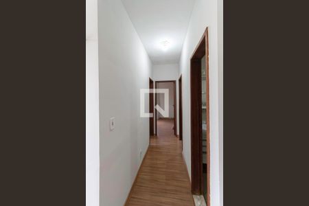 Corredor de apartamento para alugar com 2 quartos, 65m² em Castelo, Belo Horizonte