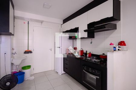 Sala/Cozinha  de apartamento para alugar com 1 quarto, 38m² em Parque Fongaro, São Paulo