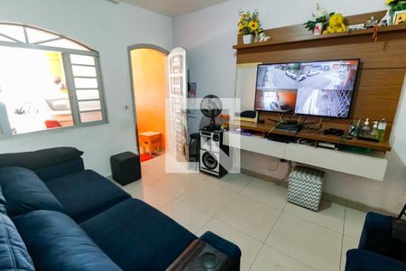 Sala de casa à venda com 3 quartos, 120m² em Parque Pinheiros, Taboão da Serra