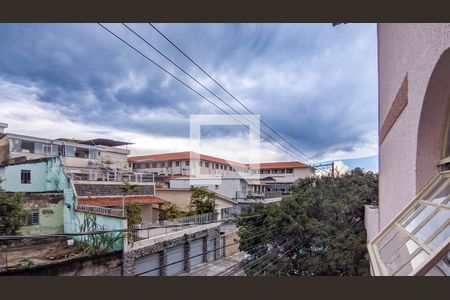 Sala de apartamento para alugar com 4 quartos, 100m² em Concórdia, Belo Horizonte