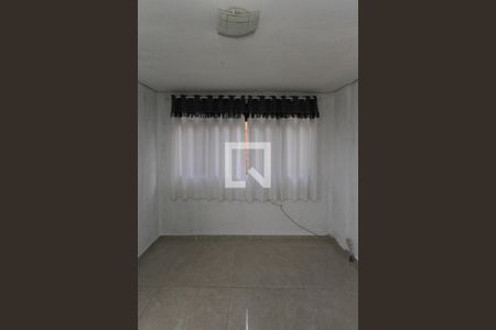 Sala de casa para alugar com 2 quartos, 110m² em Jardim Vila Carrao, São Paulo