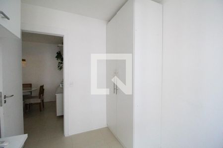 Quarto  de apartamento para alugar com 2 quartos, 52m² em Anil, Rio de Janeiro