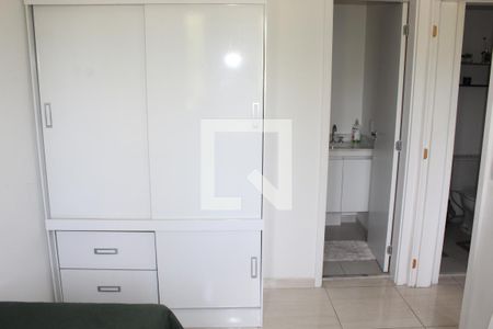 Suíte de apartamento para alugar com 2 quartos, 57m² em Granja Viana, Cotia