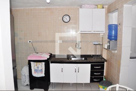 Casa à venda com 100m², 2 quartos e 1 vaga Casa à venda com 100m², 2 quartos e 1 vagaCozinha