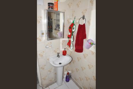 Casa à venda com 100m², 2 quartos e 1 vaga Casa à venda com 100m², 2 quartos e 1 vagaCozinha