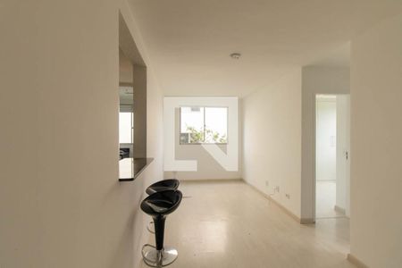 Sala de apartamento para alugar com 2 quartos, 50m² em Santa Quiteria, Curitiba