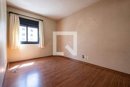 Suíte de apartamento para alugar com 3 quartos, 100m² em Vila Madalena, São Paulo