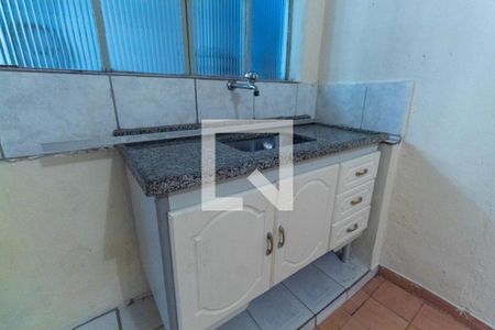 Sala/Cozinha de casa para alugar com 1 quarto, 55m² em Vila Bauab, São Paulo