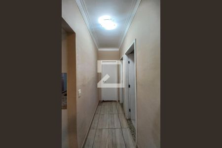 Corredor de apartamento à venda com 2 quartos, 45m² em Vila Mimosa, Campinas