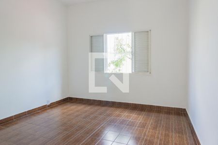 Quarto 2 de casa para alugar com 2 quartos, 80m² em Vila Maria Luisa, São Paulo