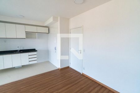 Sala de apartamento à venda com 2 quartos, 68m² em Jardim Prudência, São Paulo