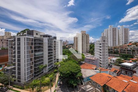 Varanda - Vista de apartamento à venda com 3 quartos, 195m² em Sumaré, São Paulo