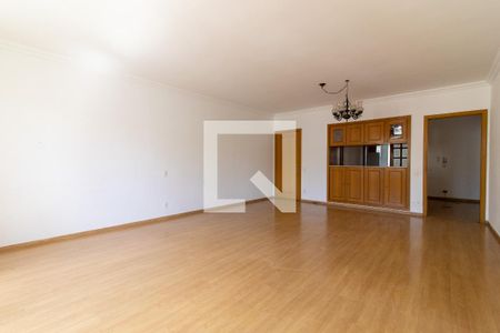 Sala de apartamento à venda com 3 quartos, 150m² em Vila Itapura, Campinas