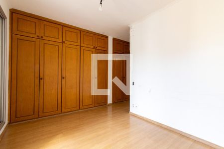 Quarto 1 de apartamento à venda com 3 quartos, 150m² em Vila Itapura, Campinas