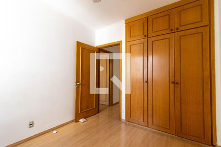 Quarto 2 de apartamento à venda com 3 quartos, 150m² em Vila Itapura, Campinas