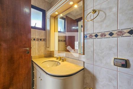 Apartamento para alugar com 300m², 5 quartos e 3 vagas Apartamento para alugar com 300m², 5 quartos e 3 vagasBanheiro da Suíte 3