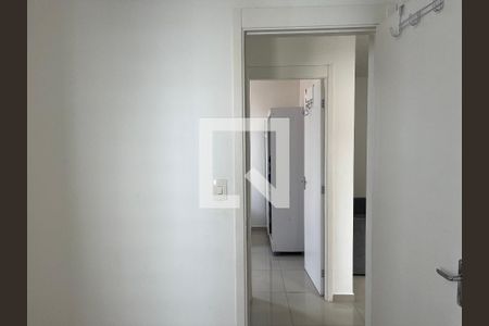 Corredor de apartamento para alugar com 2 quartos, 44m² em Água Branca, São Paulo