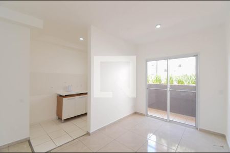 Sala de apartamento à venda com 2 quartos, 42m² em Jardim Adriana, Guarulhos