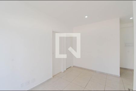 Sala de apartamento à venda com 2 quartos, 42m² em Jardim Adriana, Guarulhos