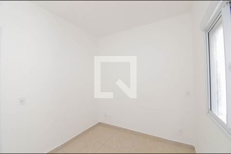 Quarto 1 de apartamento à venda com 2 quartos, 42m² em Jardim Adriana, Guarulhos