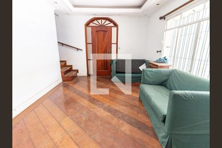 Sala de casa para alugar com 2 quartos, 180m² em Vila Regente Feijó, São Paulo