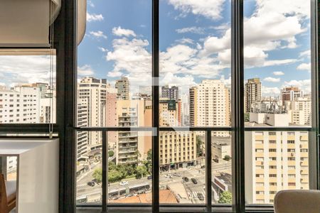 Sala de apartamento para alugar com 2 quartos, 95m² em Vila Olímpia, São Paulo