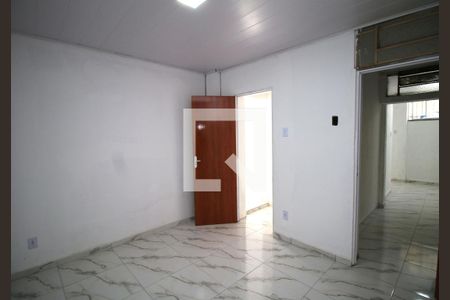 Quarto 2 de casa para alugar com 2 quartos, 50m² em Brás de Pina, Rio de Janeiro