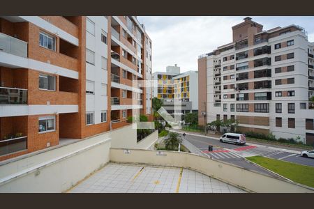 Suíte - Vista de apartamento para alugar com 3 quartos, 90m² em Córrego Grande, Florianópolis