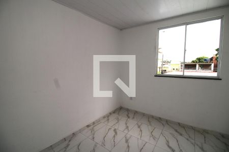 Quarto 1 de casa para alugar com 2 quartos, 70m² em Brás de Pina, Rio de Janeiro