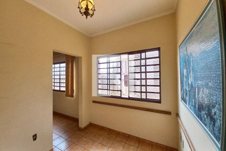 Sala 2 de casa à venda com 4 quartos, 127m² em Jardim dos Oliveiras, Campinas