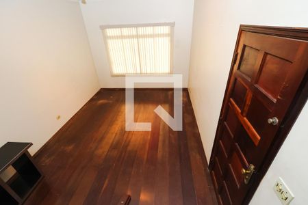 Sala de casa à venda com 3 quartos, 125m² em Parque Fongaro, São Paulo