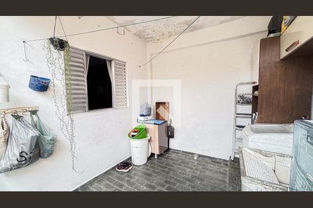 Casa à venda com 125m², 2 quartos e 2 vagas Casa à venda com 125m², 2 quartos e 2 vagasÁrea de Serviço - Quintal