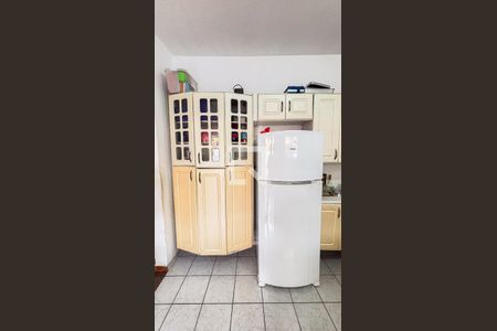 Casa à venda com 125m², 2 quartos e 2 vagas Casa à venda com 125m², 2 quartos e 2 vagasCozinha