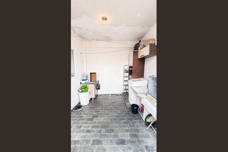 Casa à venda com 125m², 2 quartos e 2 vagas Casa à venda com 125m², 2 quartos e 2 vagasÁrea de Serviço - Quintal