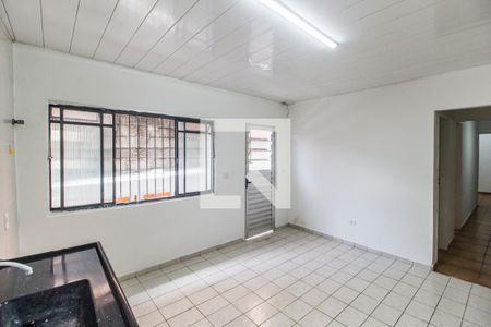 Sala/Cozinha de casa para alugar com 2 quartos, 63m² em Votupoca, Barueri